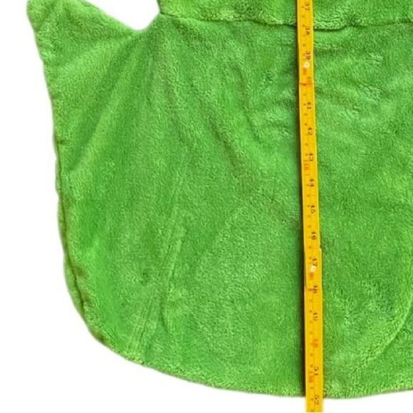 Snuggie Tails Kids Cozy Fire Breathing Green Dragon Lounge Blanket with Tail. - Picture 7 of 9